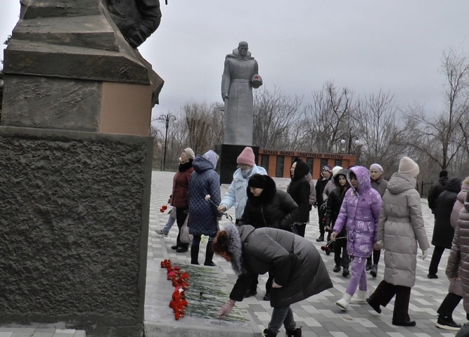 Акция "Герои большой страны" ко Дню героев Отечества