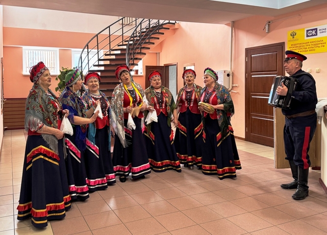 Широкая Масленица прошла в Районном Доме культуры