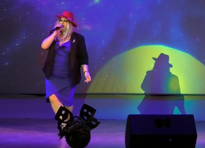 Шоу "Один в Один" в Районном Доме культуры